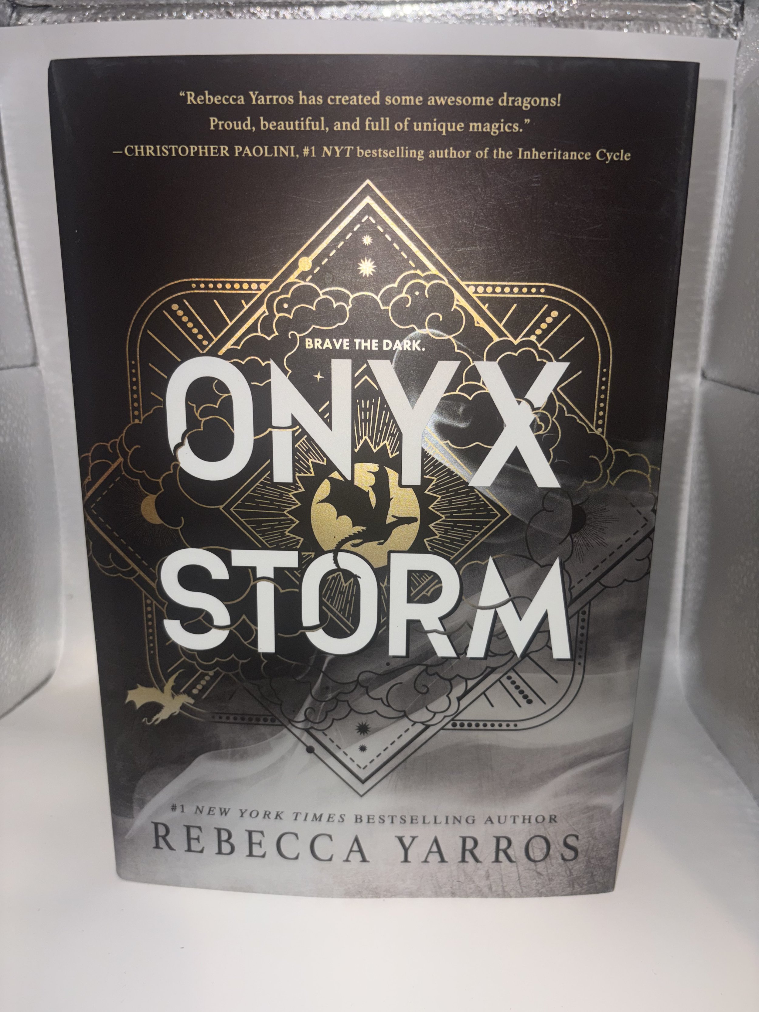 Onyx Storm (Empyrean Series, Bk. 3)
