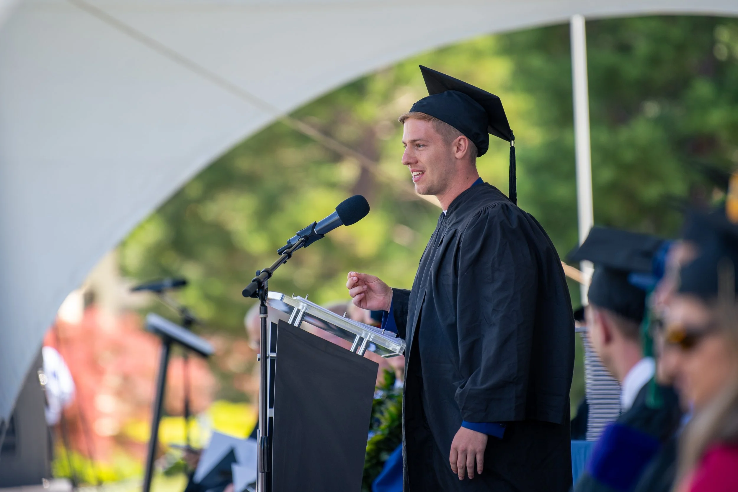 Basil Merk als Commencement Speaker in Kalifornien in 2026