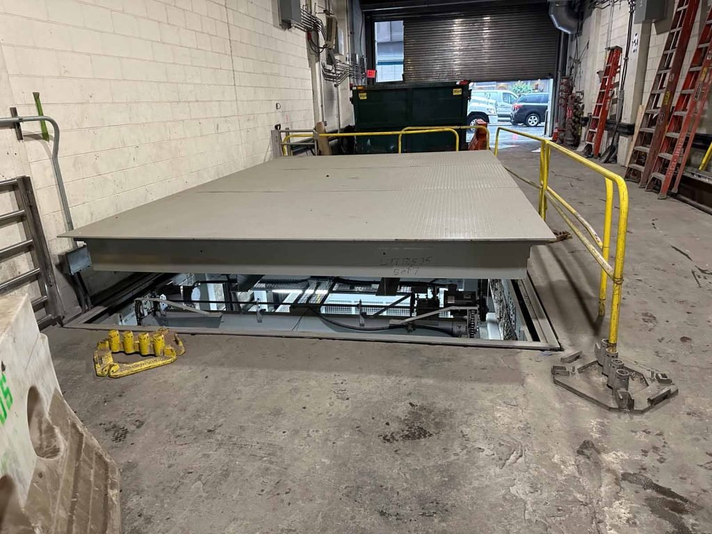 140 Feet Below Midtown Manhattan, Grand Central Gets an Elevator