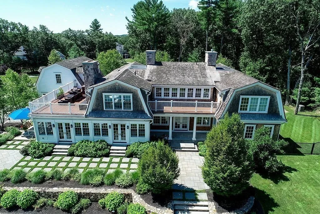 Custom Home in Carlisle