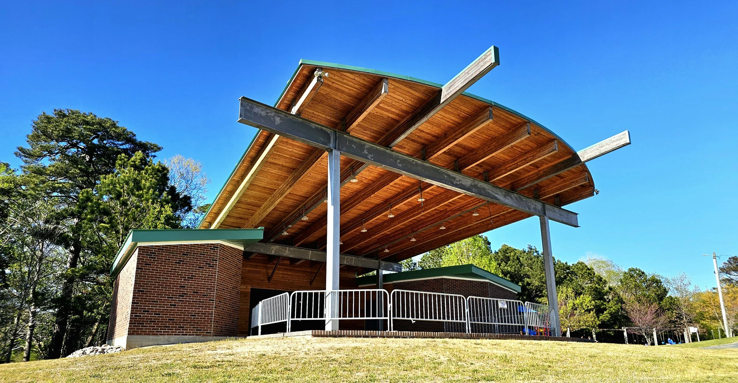 The Deloreans Concert