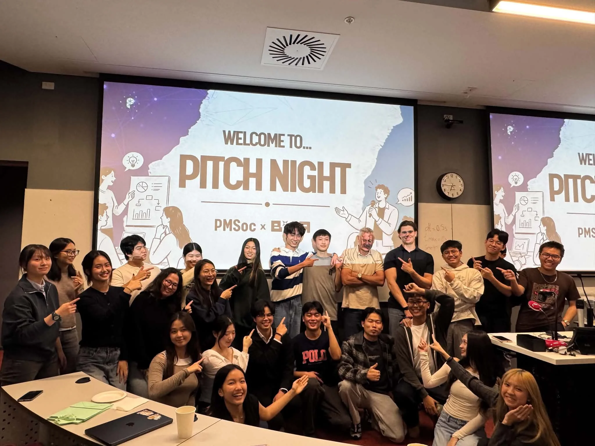 Pitch night s1.jpg