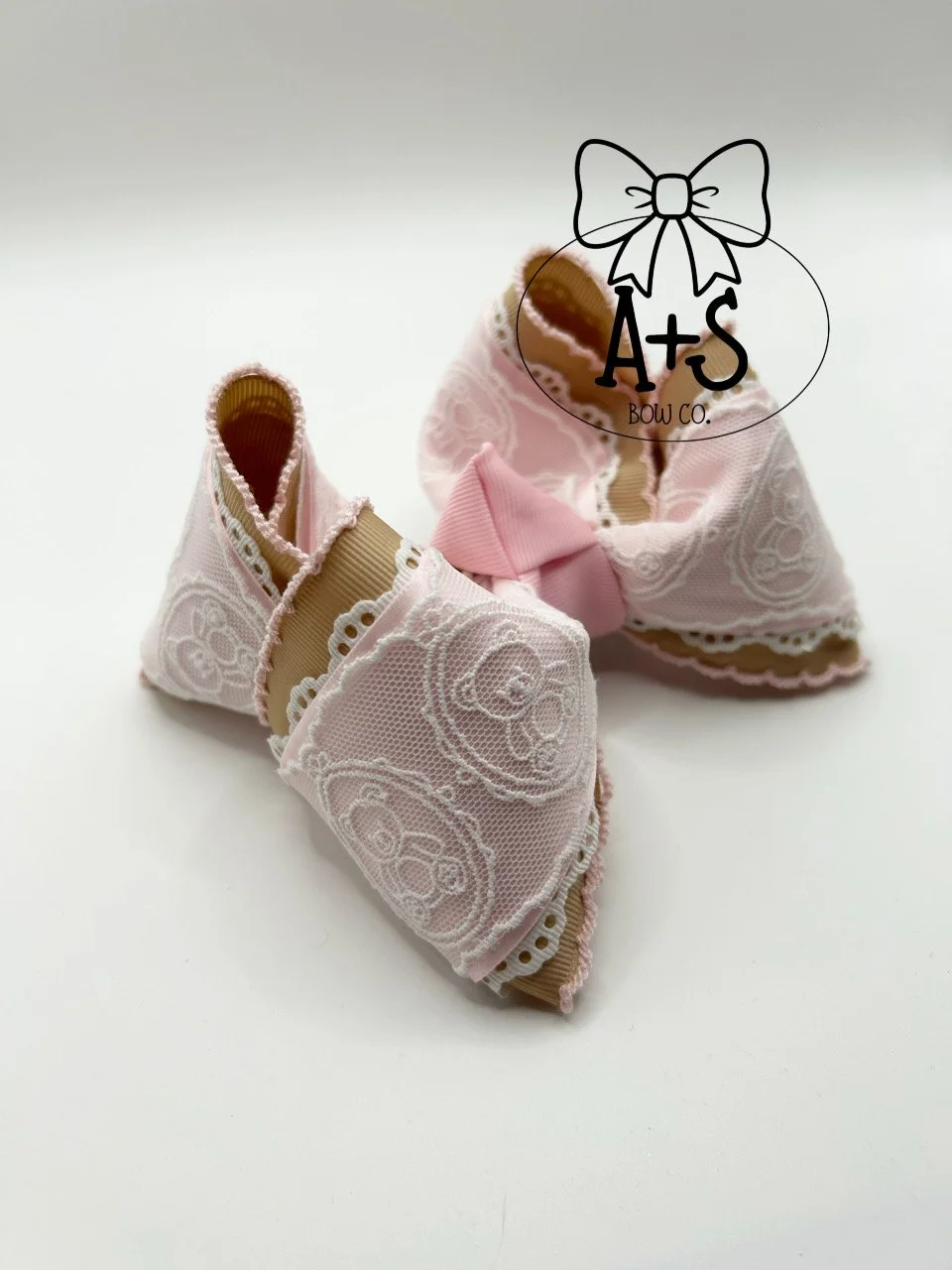 Teddy Bear Lace