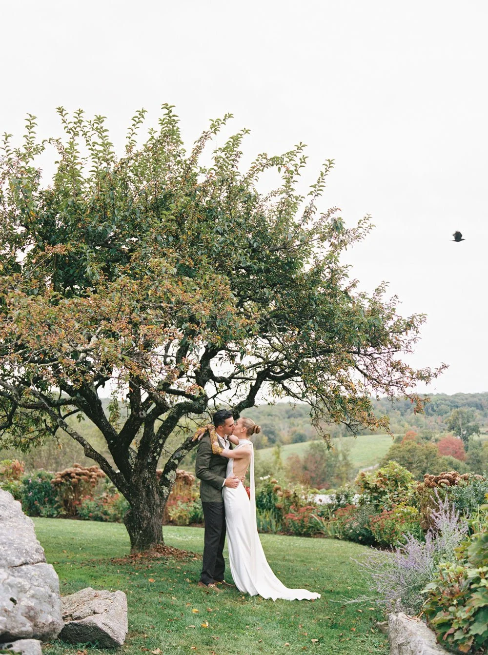 orchard-kiss.jpg