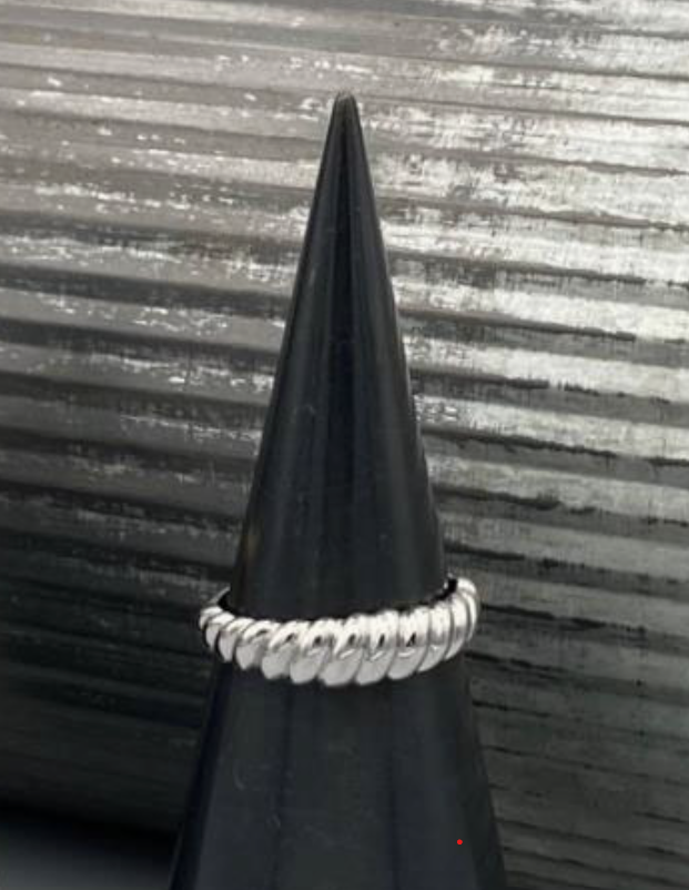 croissant ring2.png