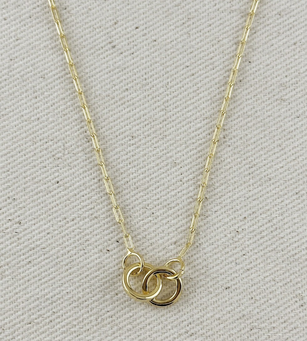 interlocking link necklace