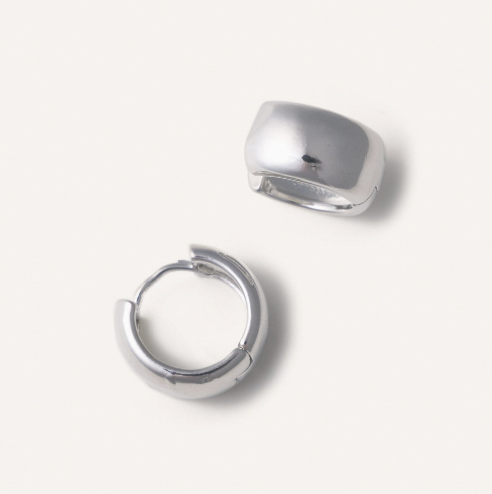 chunky hoop earrings