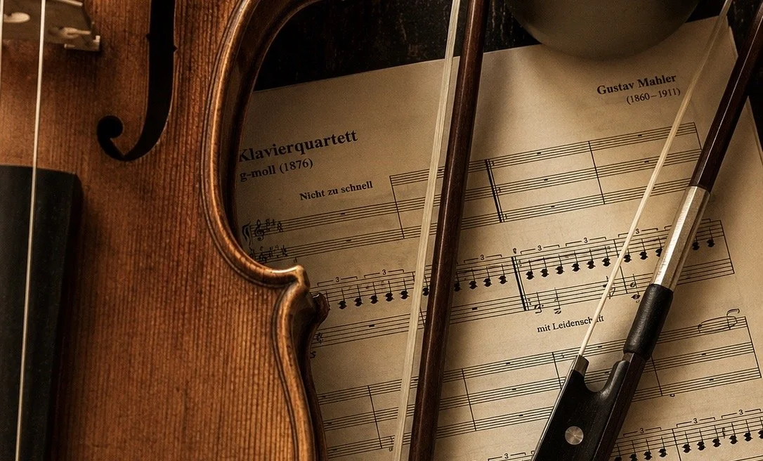 Partition du quatuor de Mahler, violon et archets - Arsis Thesis