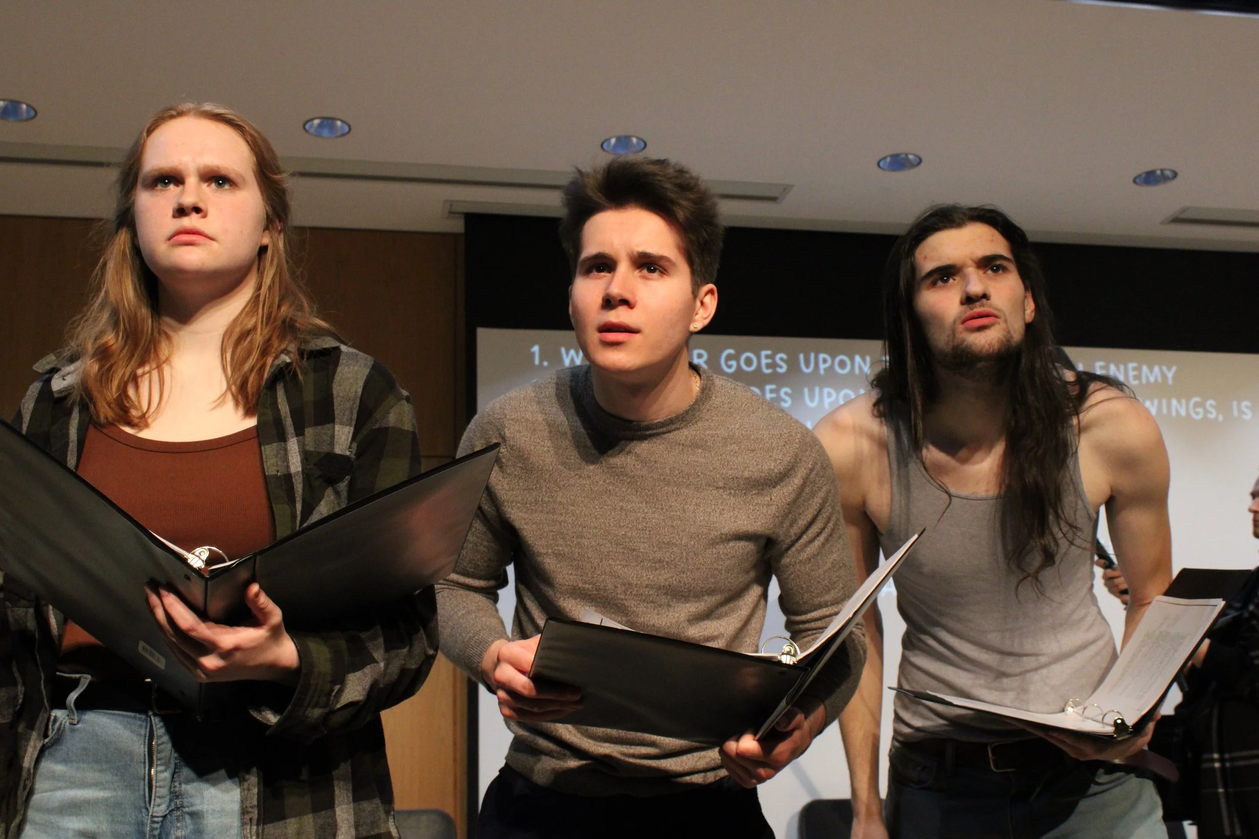Animal Farm 
Director: Greg Pragel 
Stage Manager: Jacob Van Asten 
Dramaturgy: Mark Woznicki  
Photos: Jordan Linton