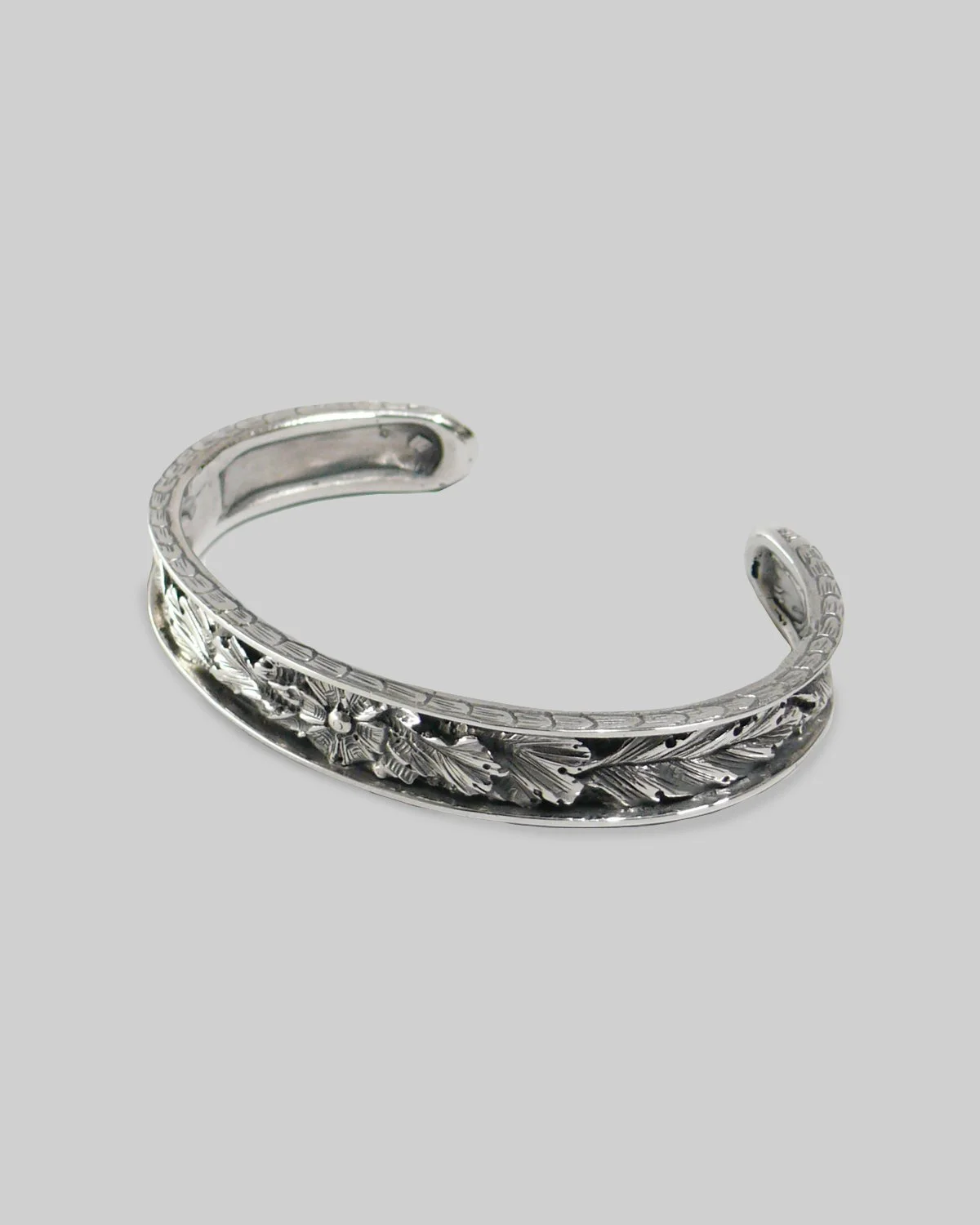 Acanthus-Cuff-Bracelet.jpg