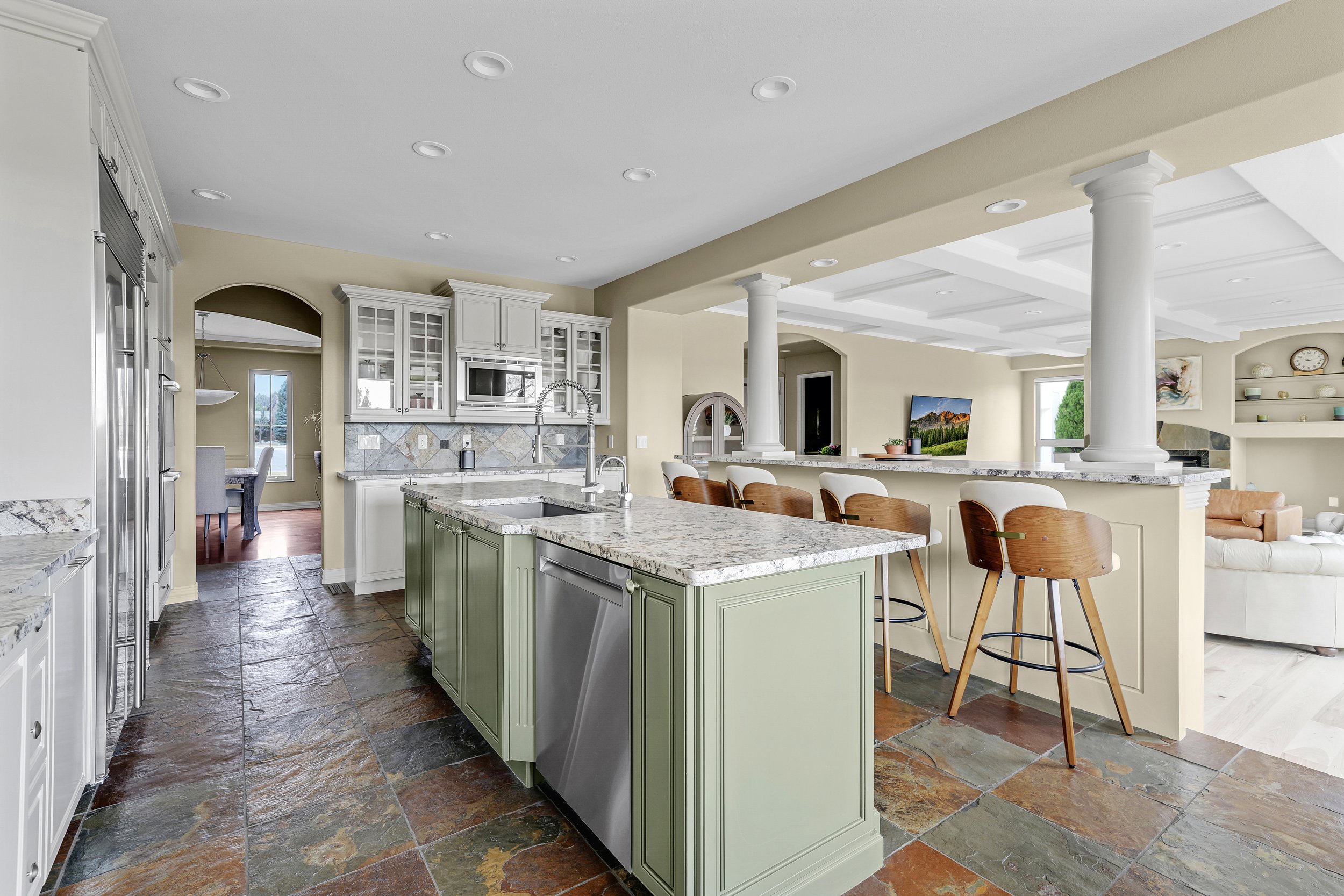 4358 W Hinsdale Ave(MLS)-14.jpg
