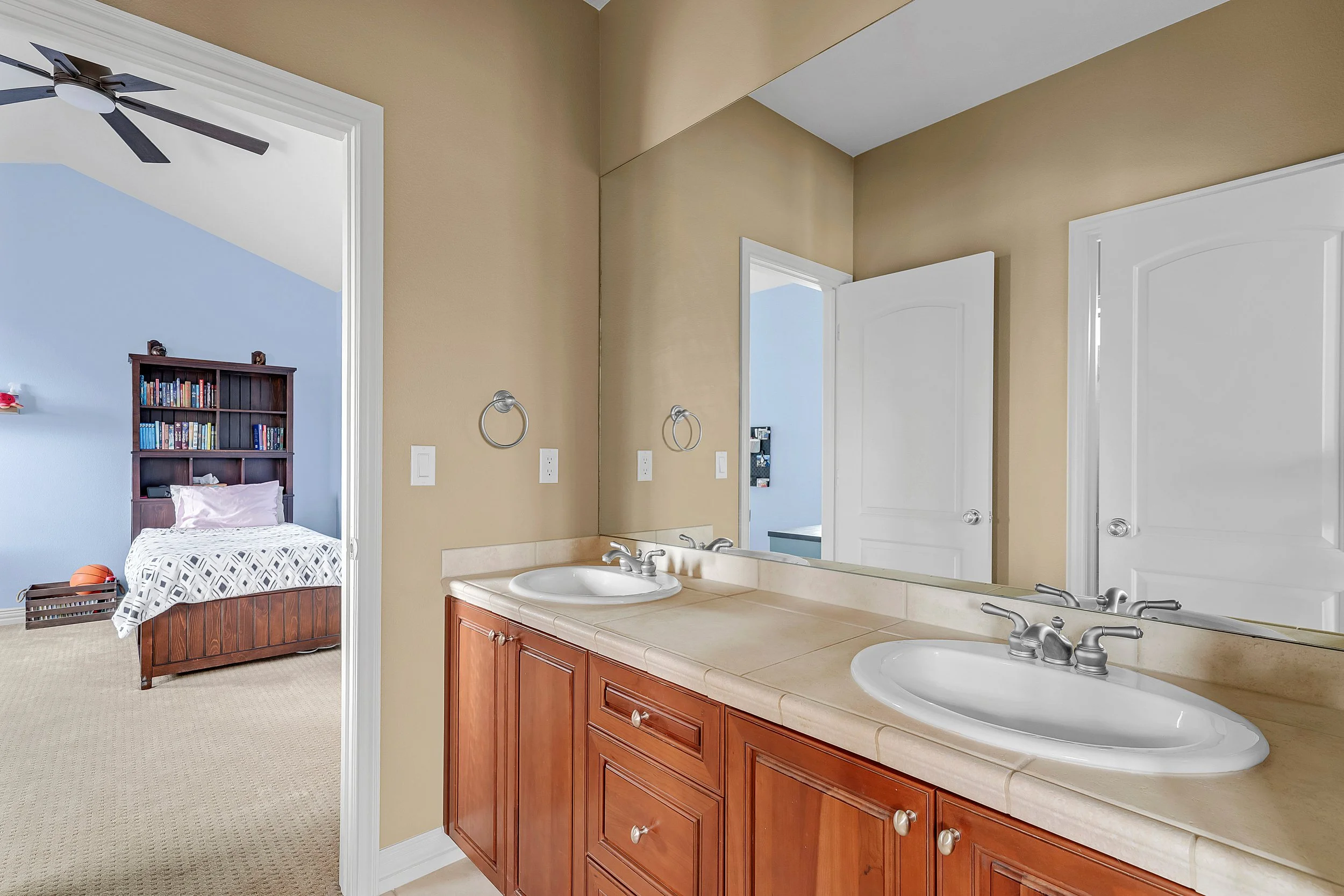 4358 W Hinsdale Ave(MLS)-37.jpg