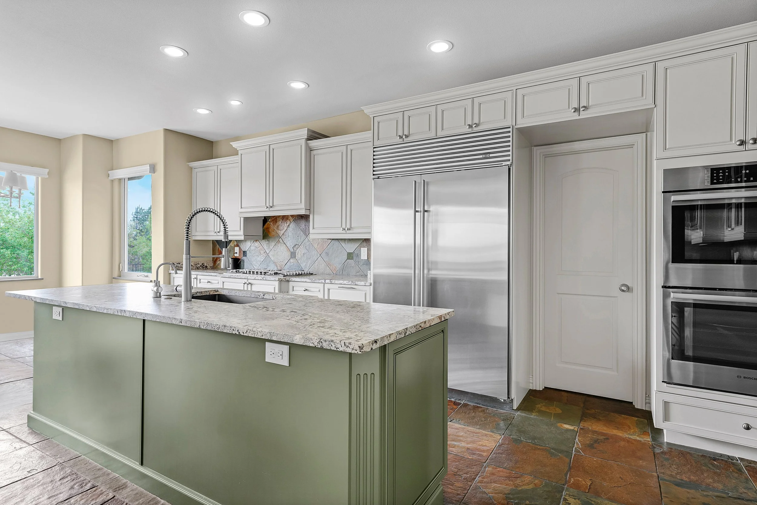 4358 W Hinsdale Ave(MLS)-16.jpg