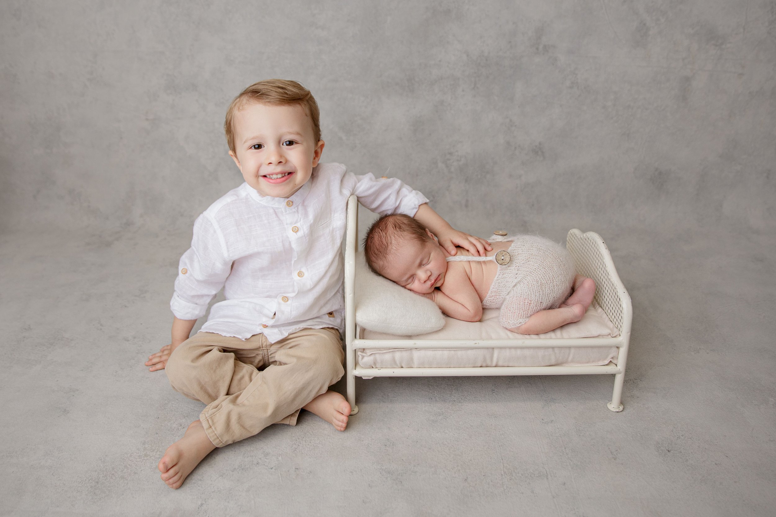 newborn1-1.jpg