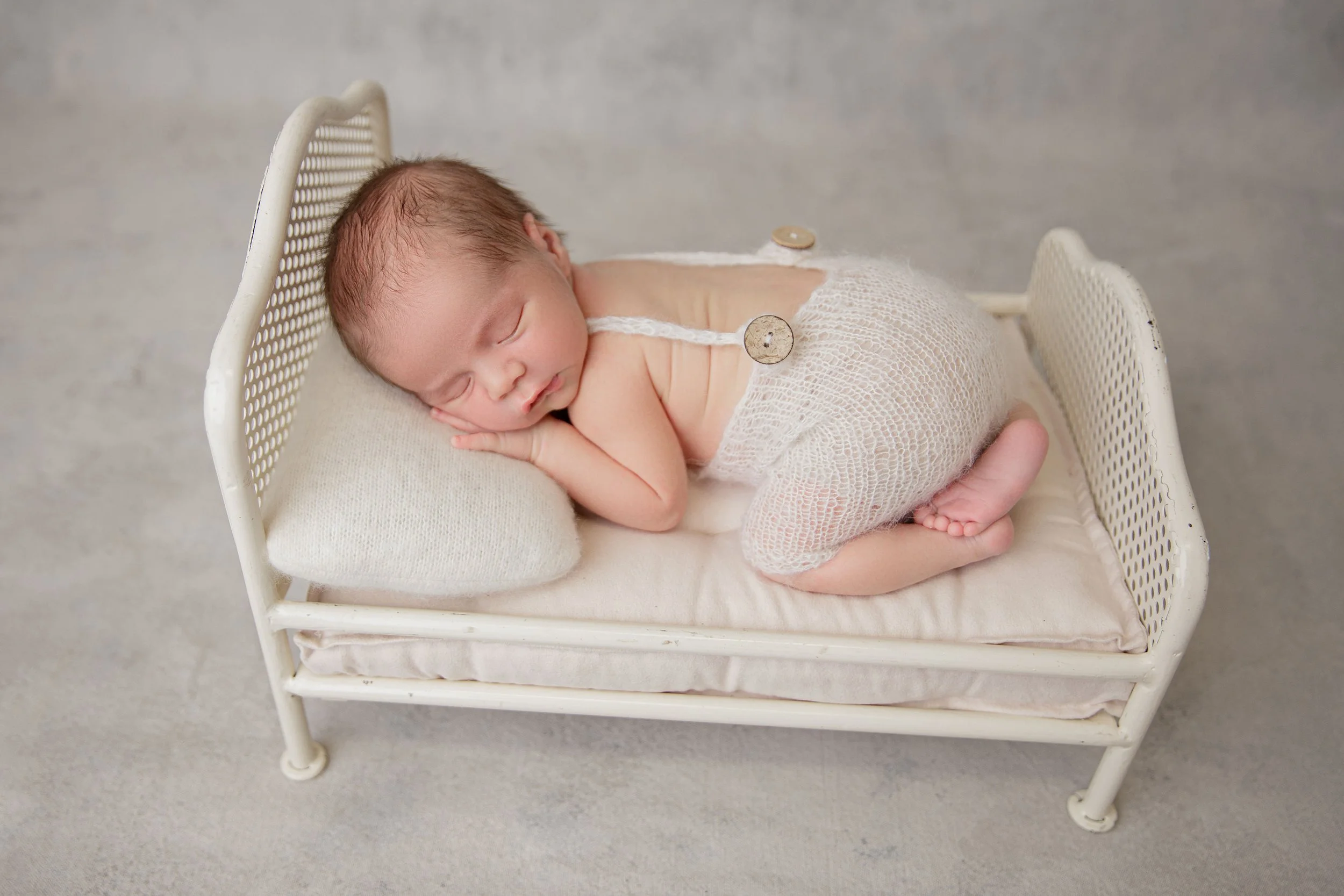 newborn1.jpg