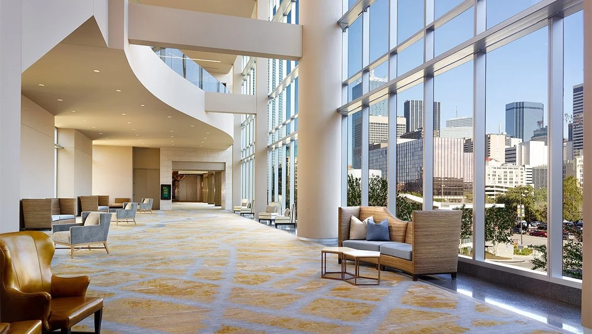 daldtn-omni-dallas-meeting-sky-walk-2.jpg