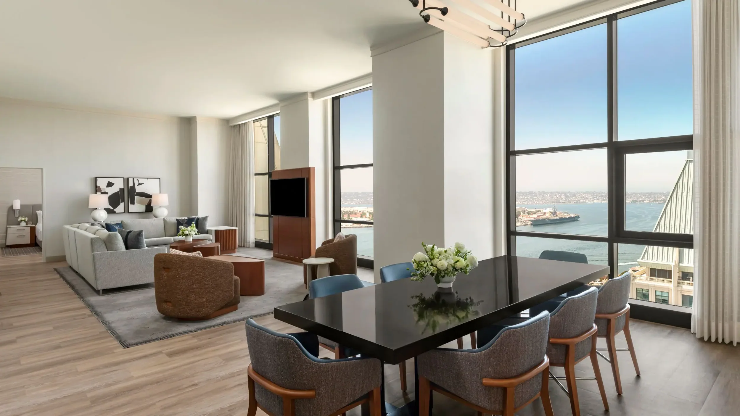 SANRS-P0950-Presidential-Suite-Living-Room-Dining-Room-Bay-View.16x9.webp