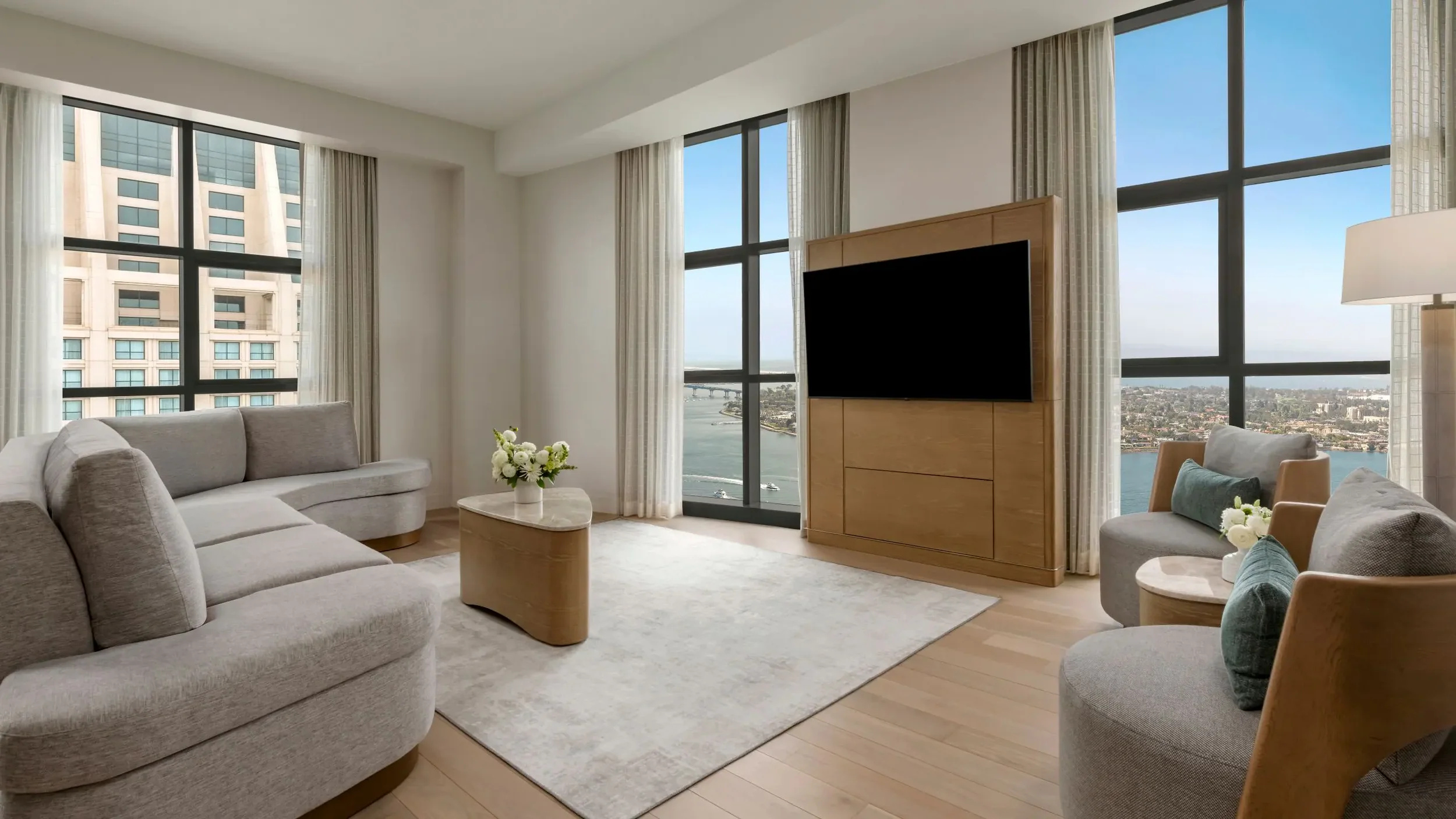 SANRS-P0942-Penthouse-Suite-Living-Room-View.16x9.webp