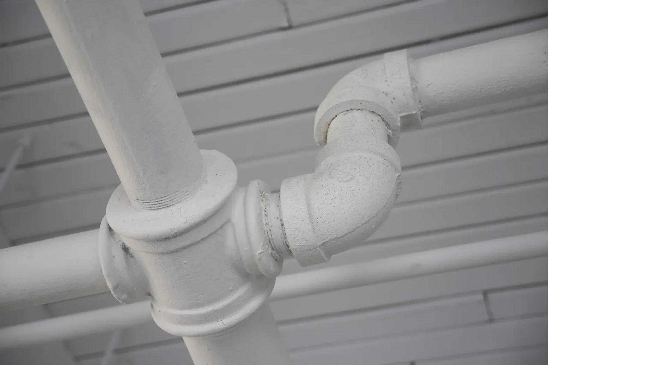 How to Prevent Frozen Pipes in Winter (Knoxville Homeowner Guide)