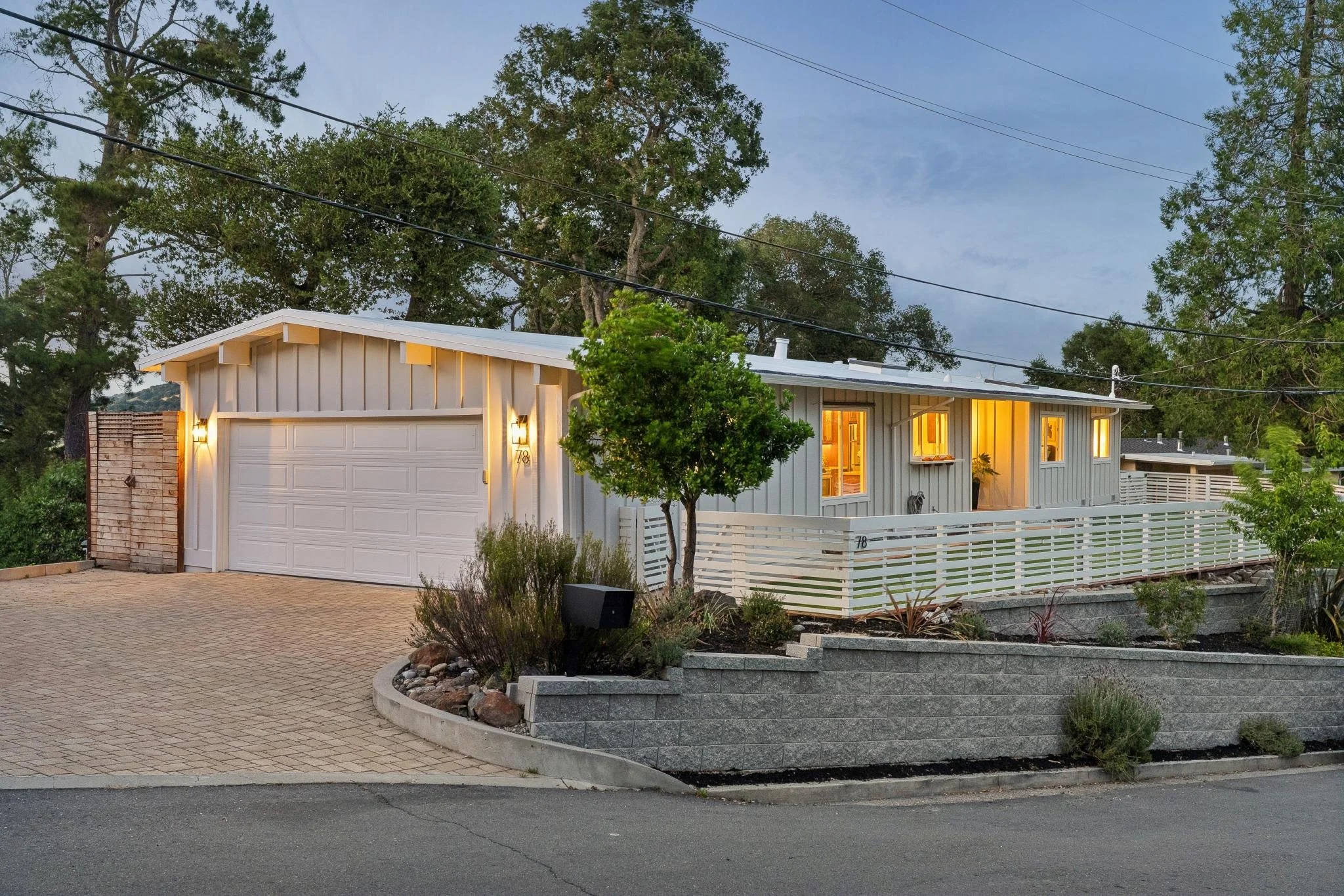 098-78-claremont-avenue.89221.ptw.001.web.jpg
