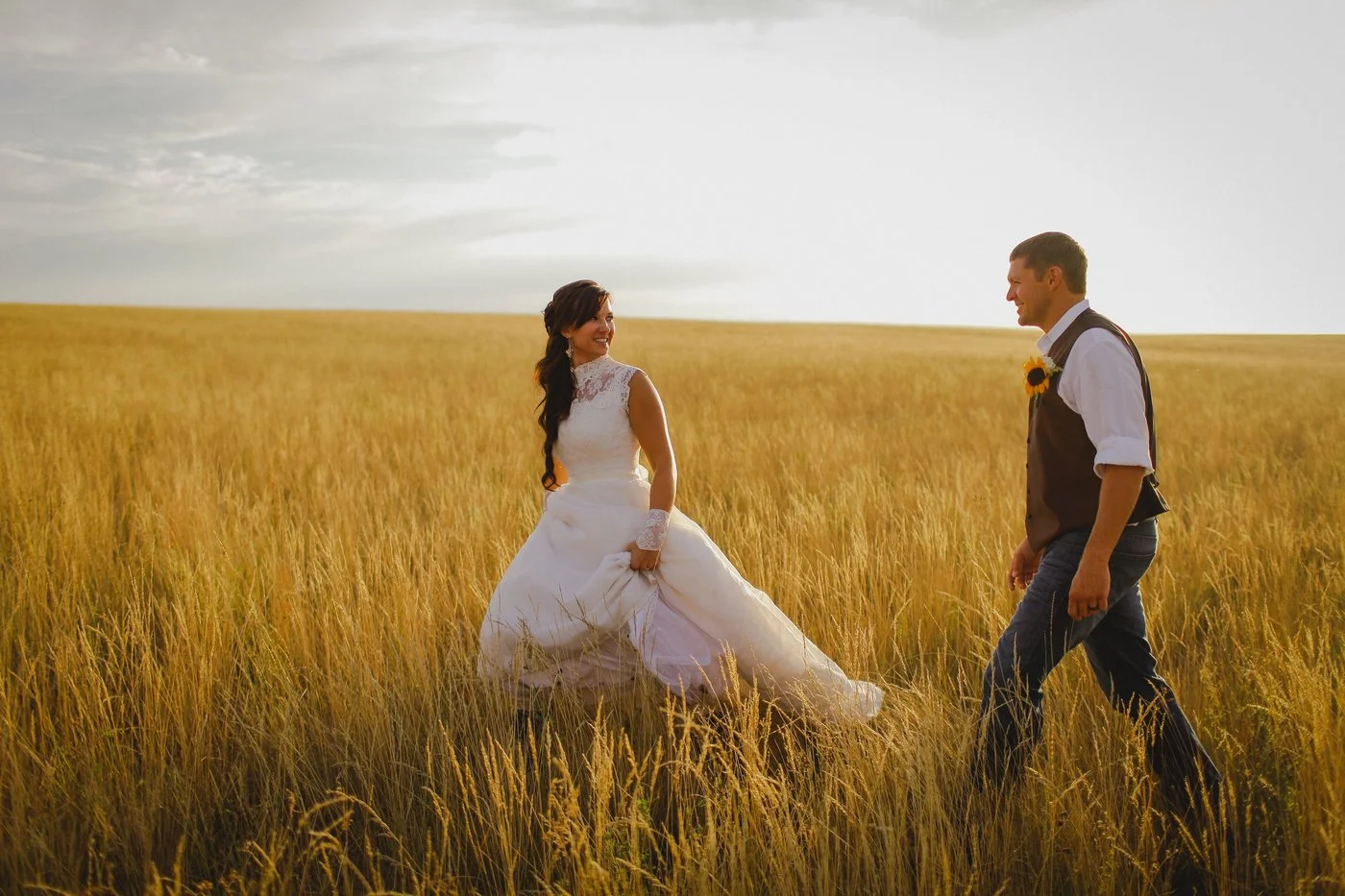 Rachel and Travis-hi res 2-0170.jpg