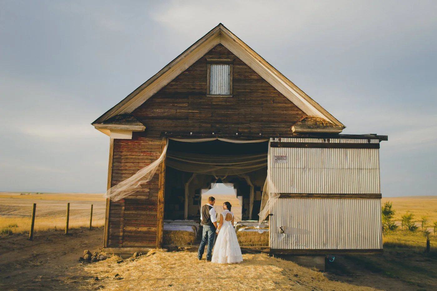 Rachel and Travis-hi res 2-0120.jpg