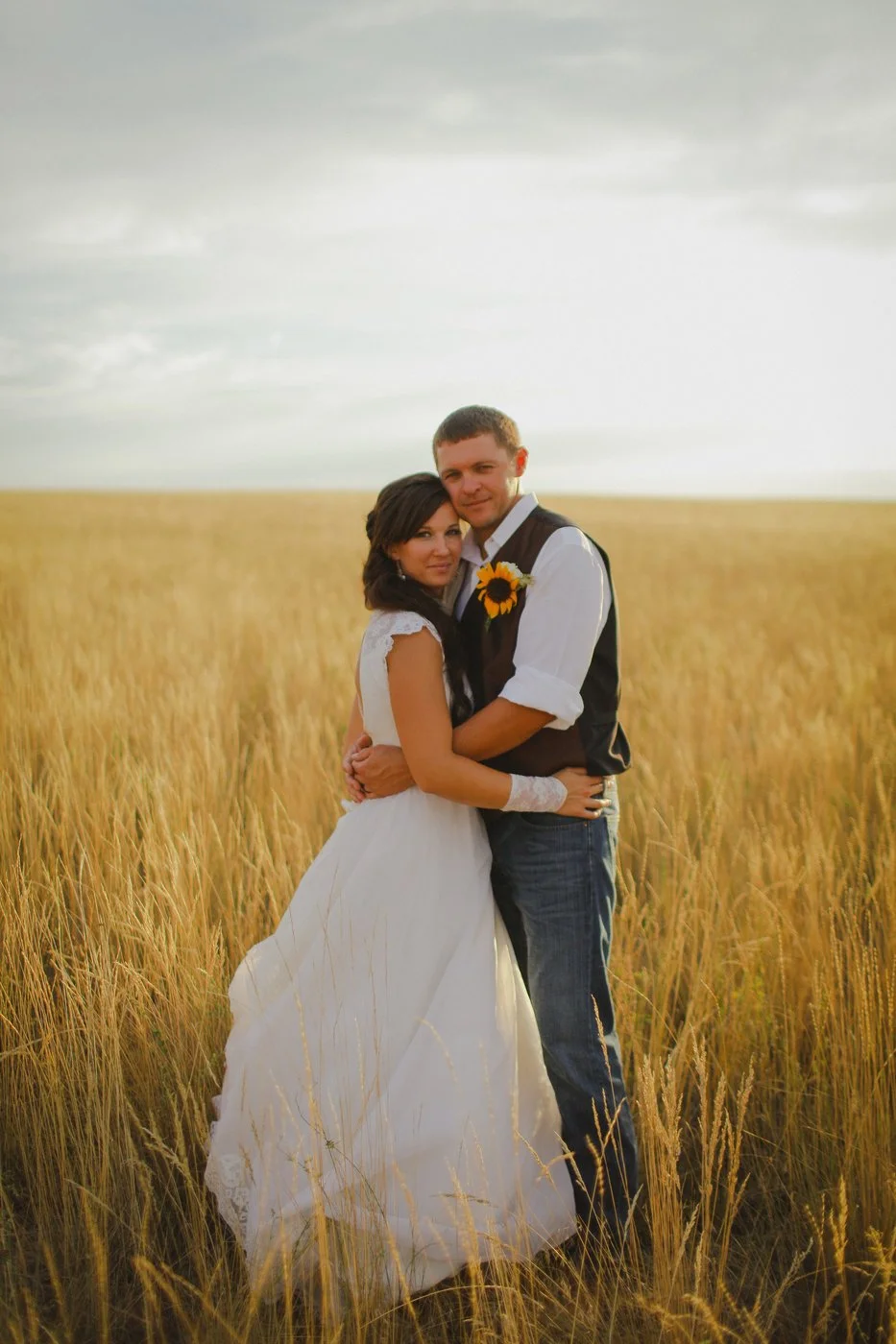 Rachel and Travis-hi res 2-0197.jpg
