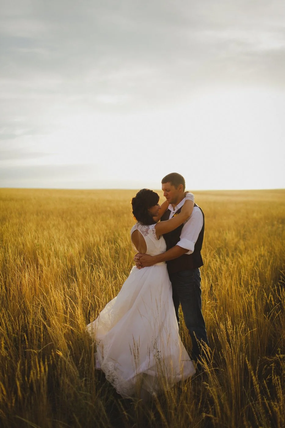 Rachel and Travis-hi res 2-0189.jpg
