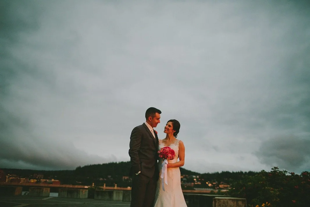 Josh &amp; Nicole @hotelbellwether #bellingham #pnw #wedding #washingtonwedding #rhysloganweddings #bellinghamweddingphotographer