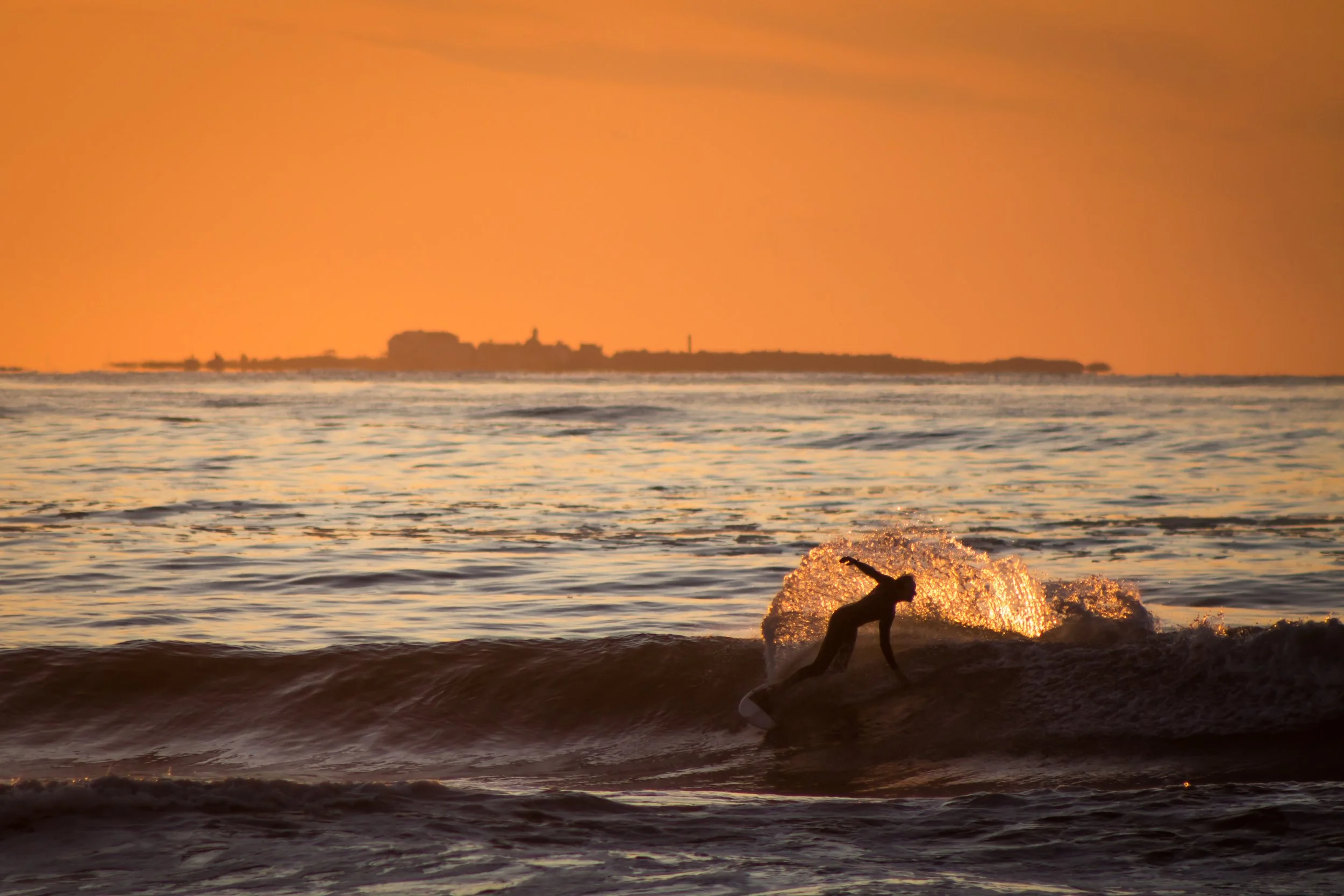 Backlit Spray with Star Island.jpg