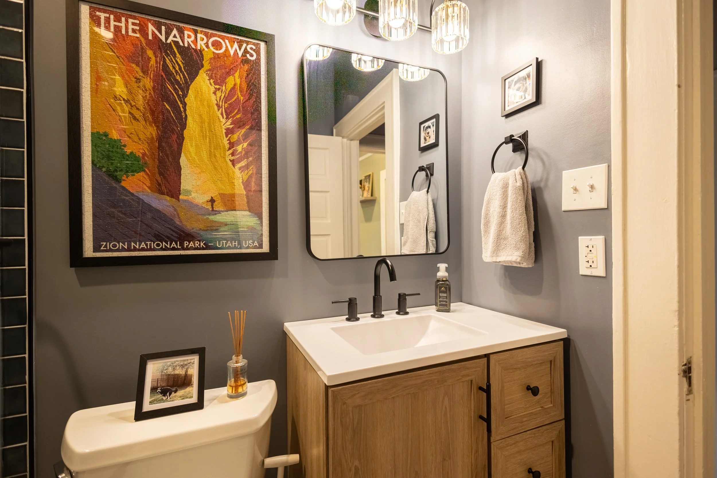 bathroom1-7.jpg
