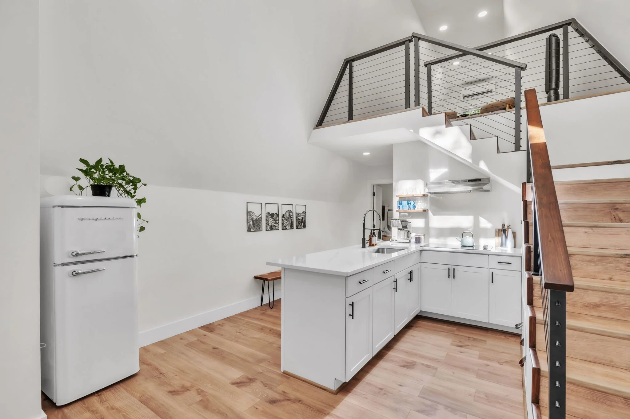 13-web-or-mls-5349-09159.jpg