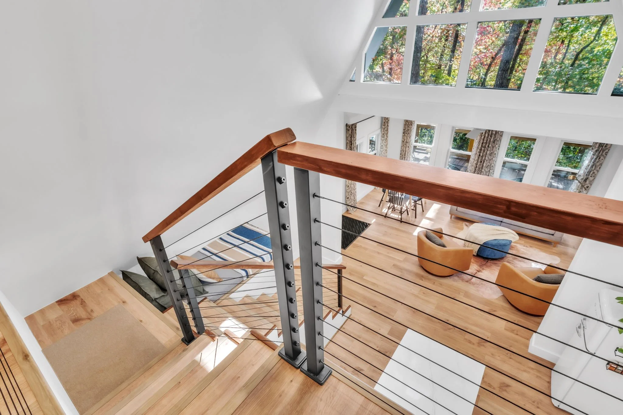 15-web-or-mls-5349-09237.jpg
