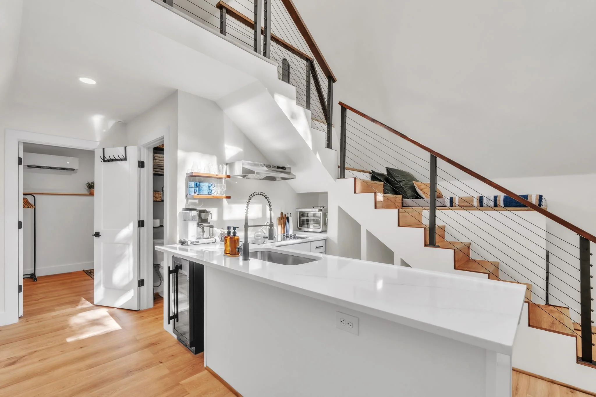 12-web-or-mls-5349-09153.jpg