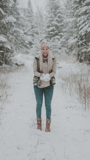 Arhus_Snow_Toss-ezgif.com-resize.gif