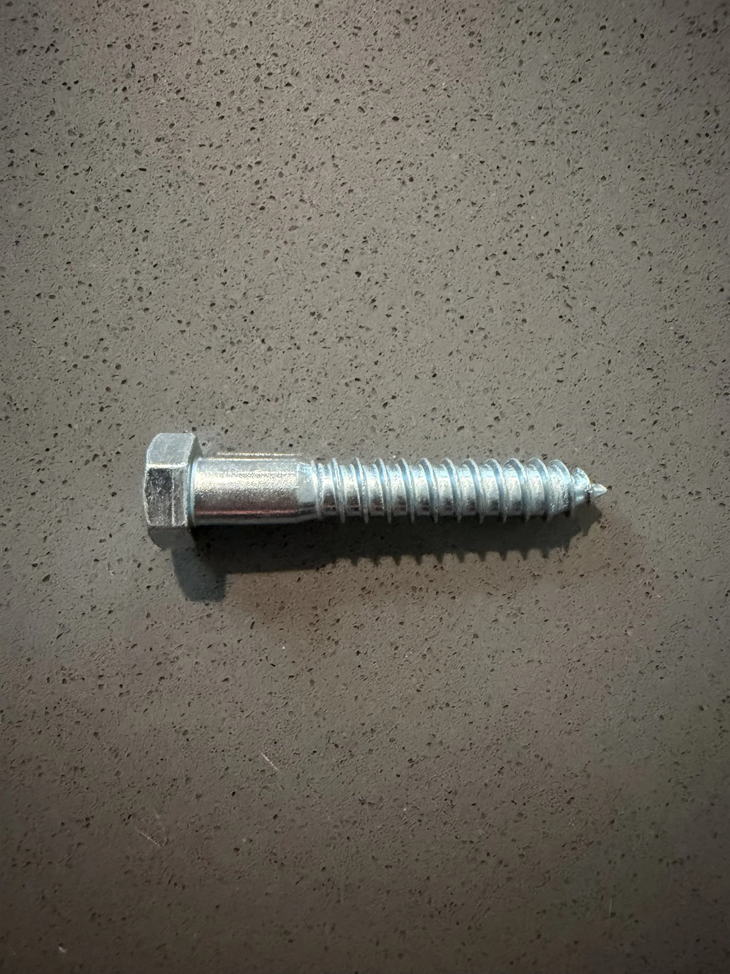 Lag bolt