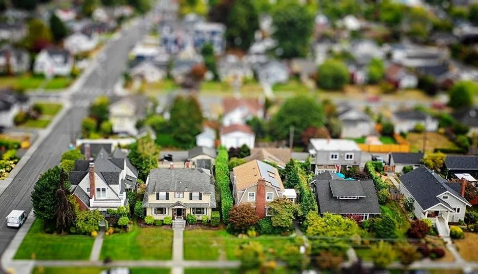 Neighborhood homes and community