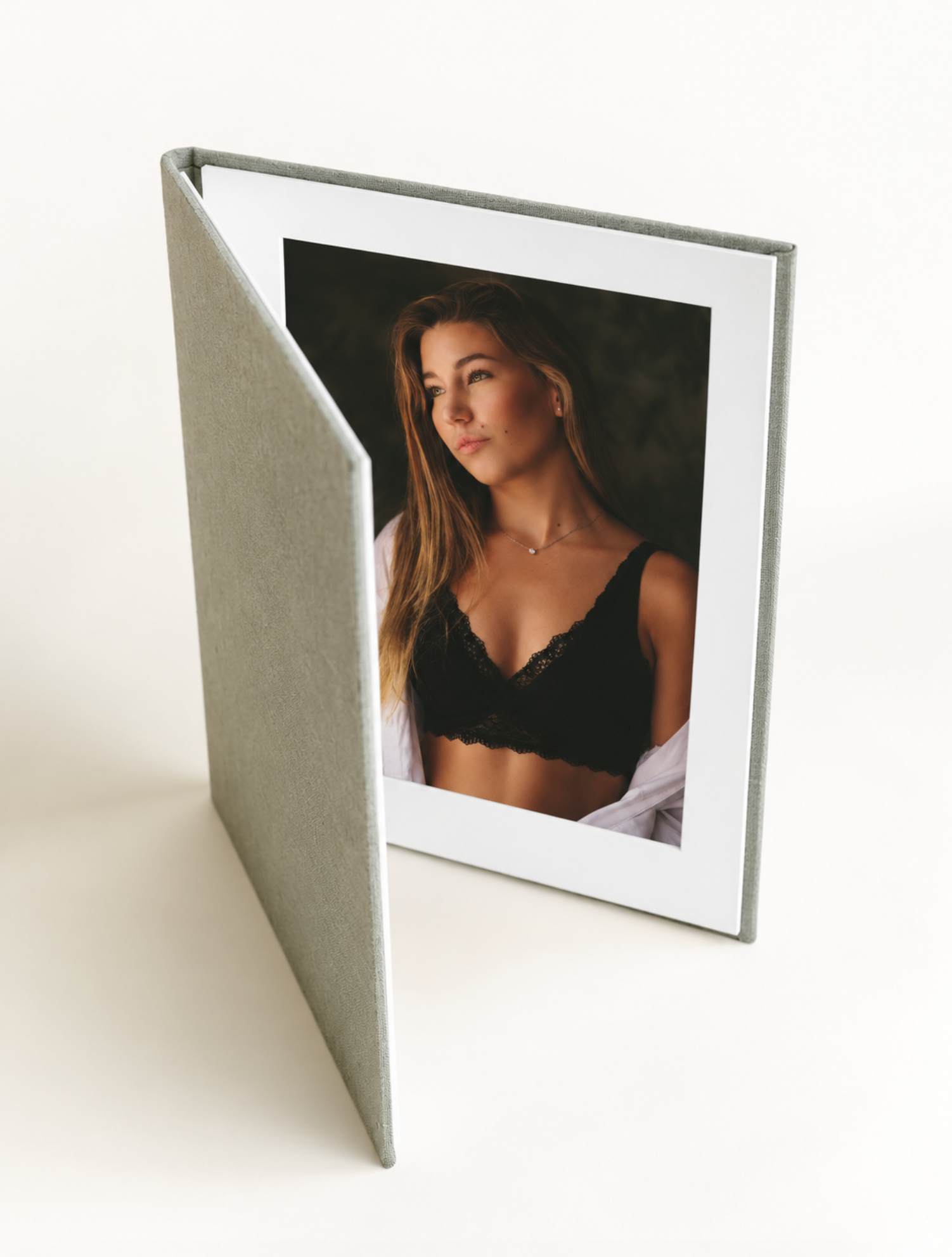 Privée Fine Art Boudoir Folio