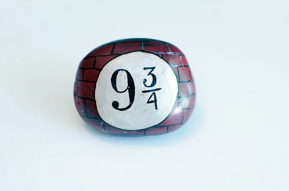 nine+three+quarters+w.jpg