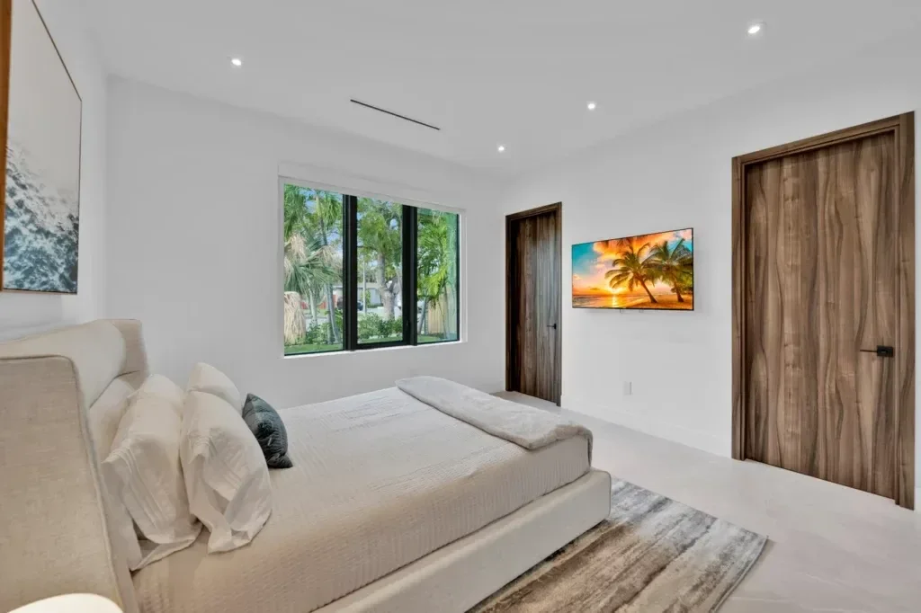 imgi_71_villa-republic-miami-villa-emerald-049-1024x682.webp
