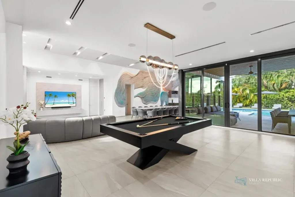 imgi_84_VillaRepublicMiami-VillaMaya-NorthMiamiBeach-30-1024x683.webp