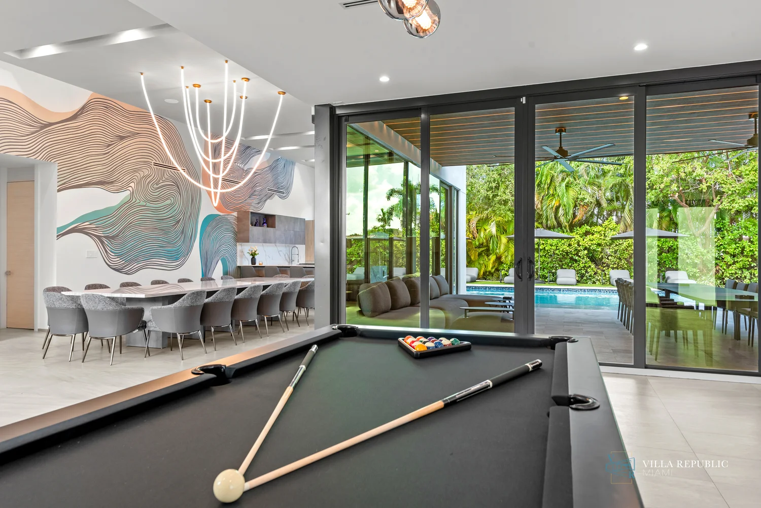 imgi_24_VillaRepublicMiami-VillaMaya-NorthMiamiBeach-29.png