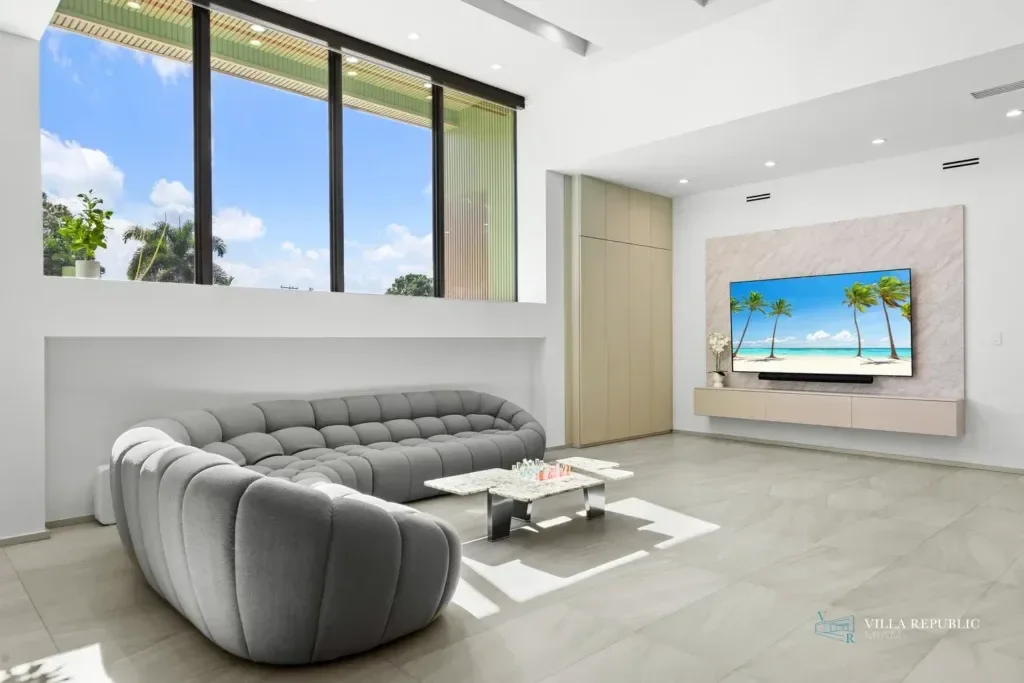 imgi_78_VillaRepublicMiami-VillaMaya-NorthMiamiBeach-36-1024x683.webp