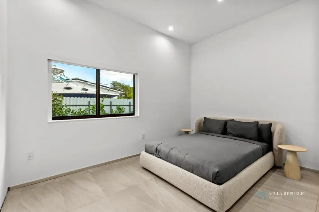 imgi_60_VillaRepublicMiami-VillaMaya-NorthMiamiBeach-54-1024x683.webp