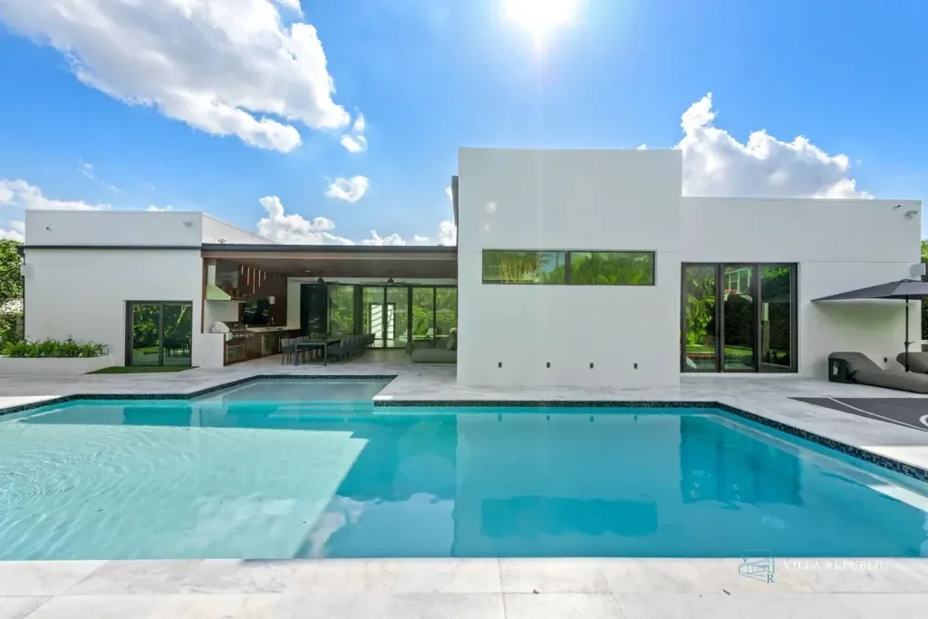 imgi_102_VillaRepublicMiami-VillaMaya-NorthMiamiBeach-12-1024x683.webp