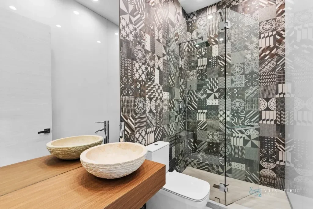 imgi_14_VillaRepublicMiami-VillaMaya-NorthMiamiBeach-64-1024x683.webp