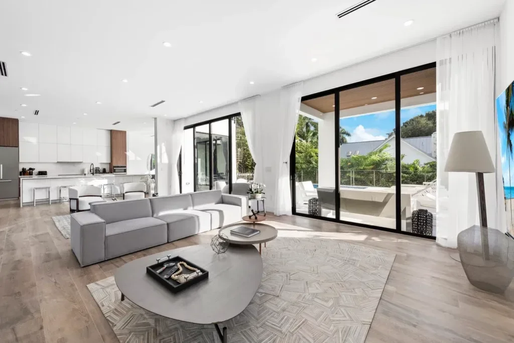 imgi_124_villa-republic-miami-villa-summercrest-030-1024x684.webp
