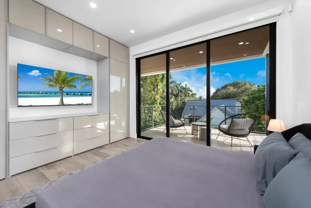 imgi_76_villa-republic-miami-villa-summercrest-078-1024x684.webp