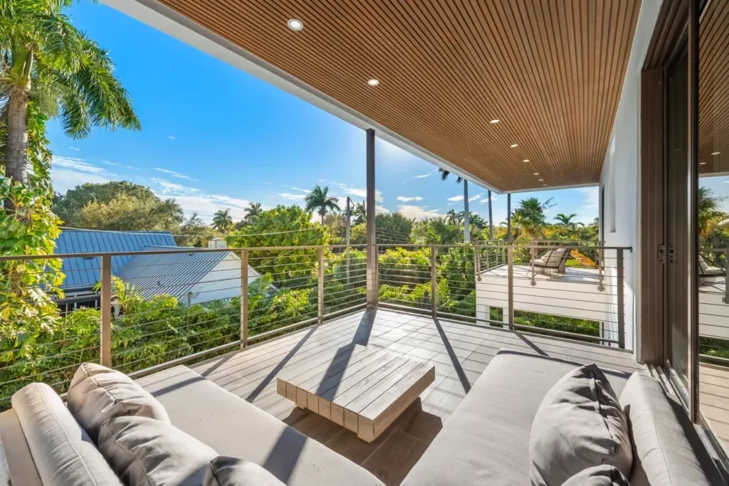imgi_91_villa-republic-miami-villa-summercrest-063-1024x683.webp