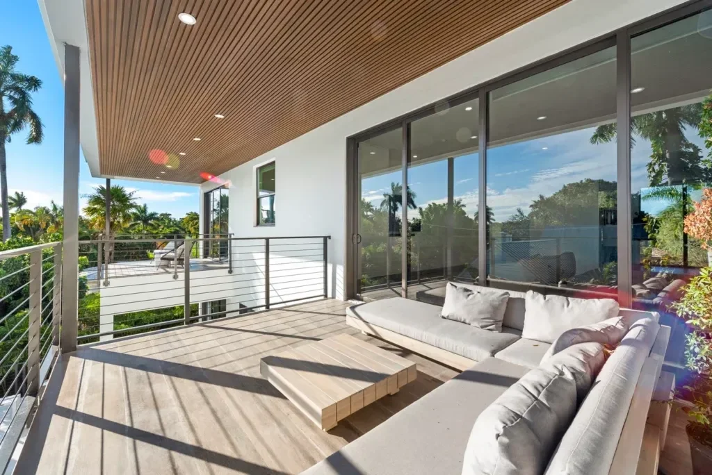 imgi_95_villa-republic-miami-villa-summercrest-059-1024x684.webp